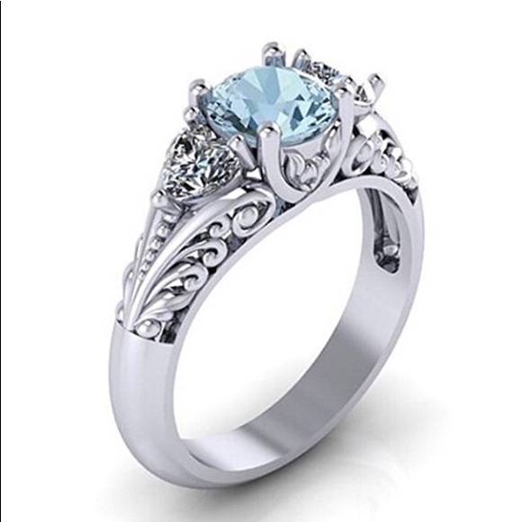 Boutique Jewelry - New Aquamarine CZ Ring Sz6 Beautiful Detail